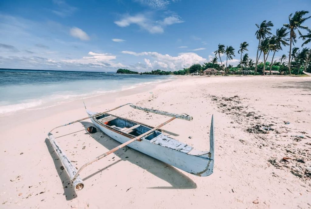 White beach, turquoise water palawan, philippines